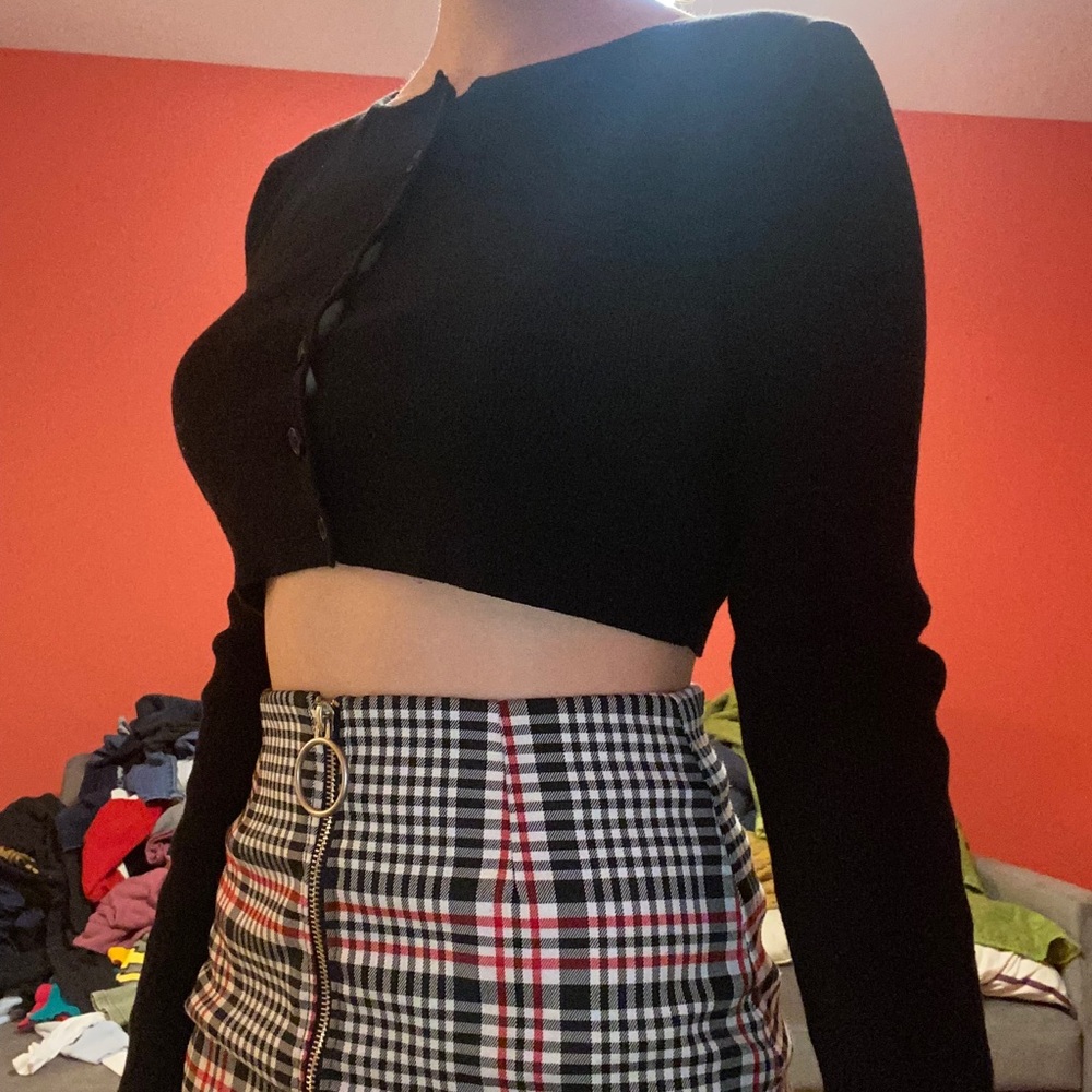 Brandy Melville cropped cardigan